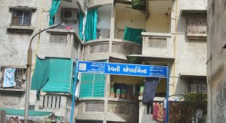 Flat in Thaltej, Ahmedabad