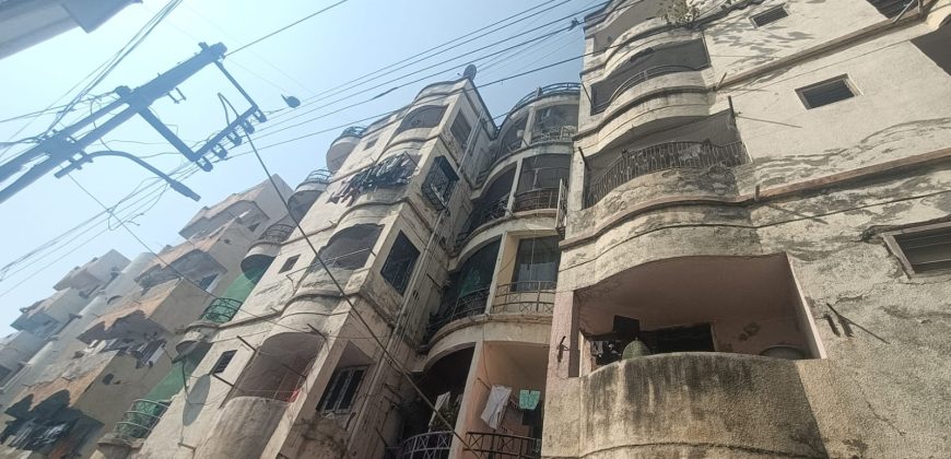 FLATE AT MAHESANA