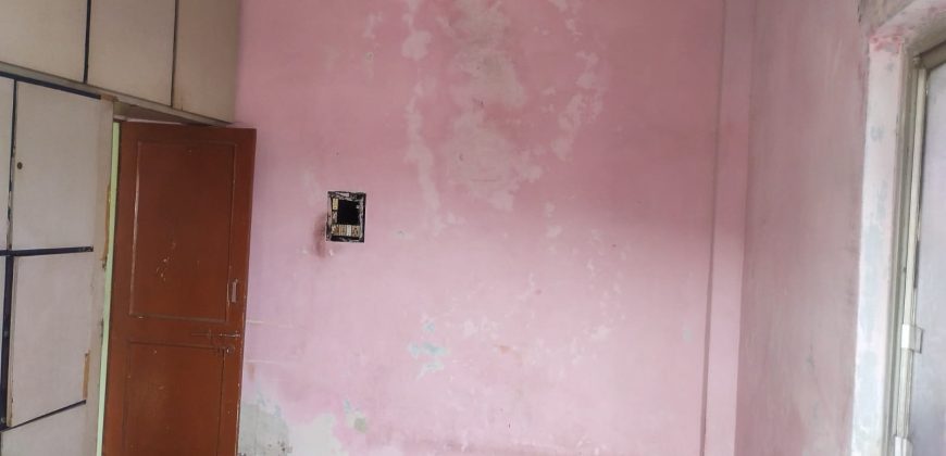 Flat in Thaltej, Ahmedabad